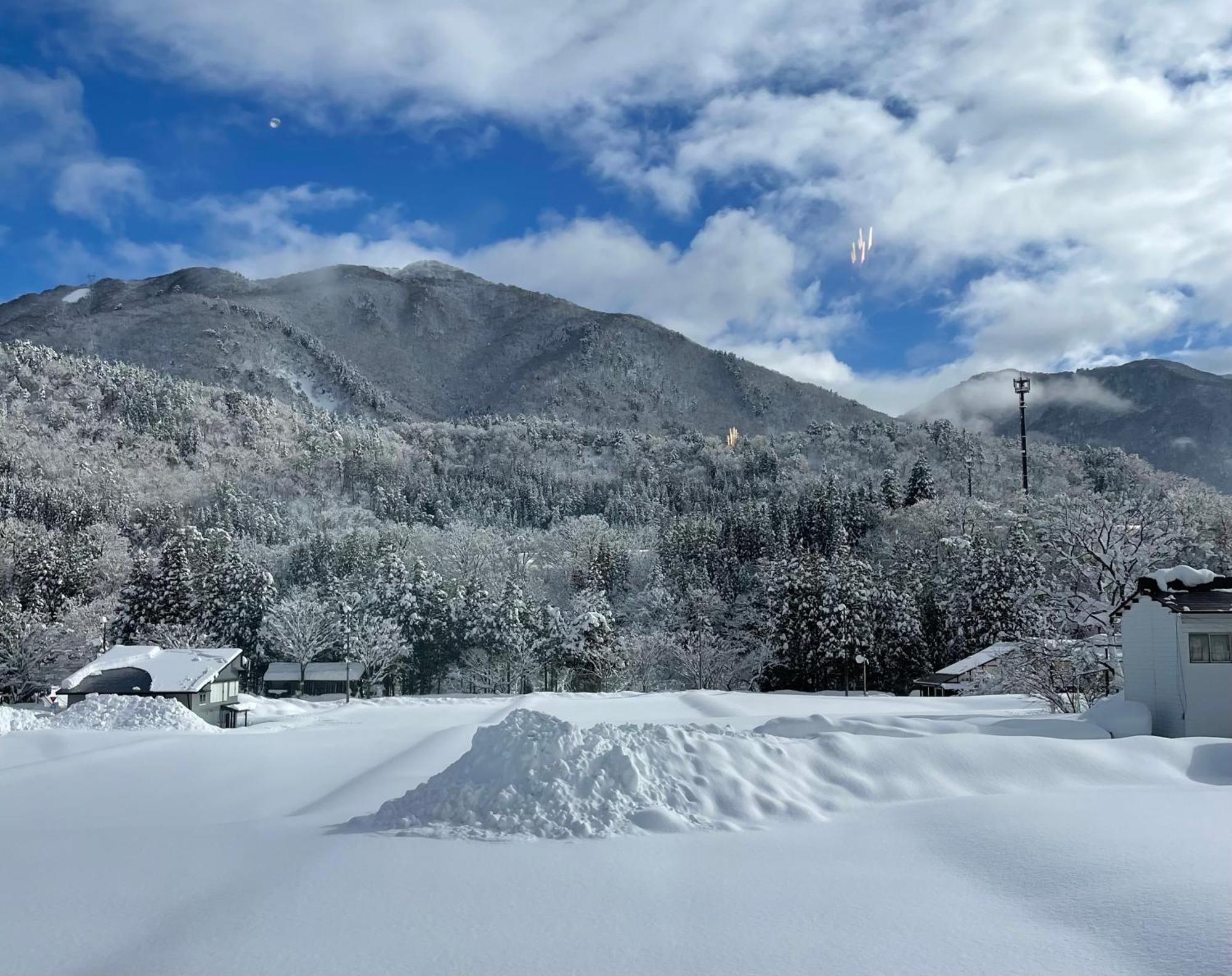Guesthouse Shirakawa-Go Inn 外观 照片